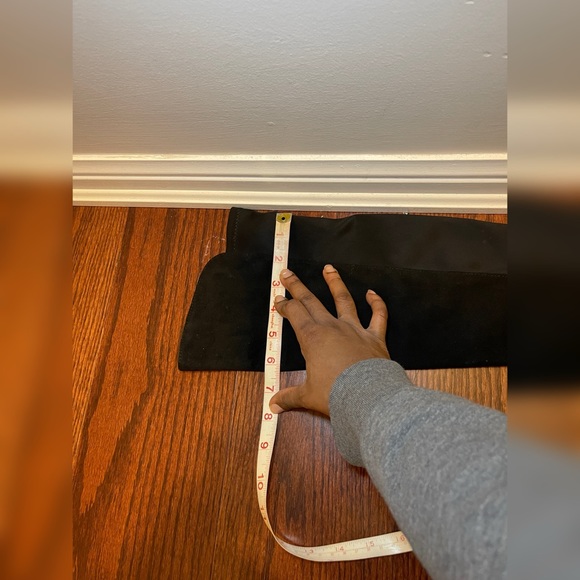 Black knee high boots - Picture 3 of 6